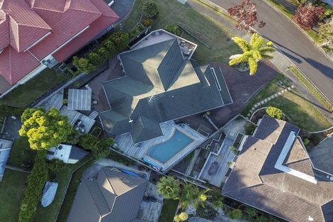 Photo of property in 6 Nottingham Place, Northcross, Auckland, 0630