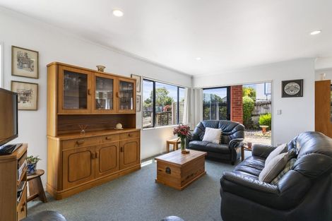 Photo of property in 6a Baird Street, Howick, Auckland, 2014