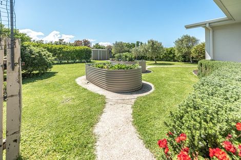 Photo of property in 16 Egmont Street, Patea, 4520