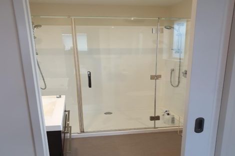 Photo of property in 24 Cresswell Place, Johnsonville, Wellington, 6037