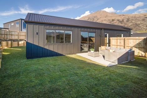 Photo of property in 17 George Drive, Lower Shotover, Queenstown, 9304