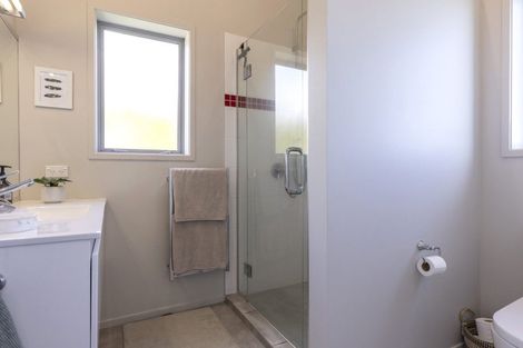 Photo of property in 43 Victory Drive, Wharewaka, Taupo, 3330