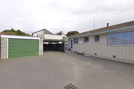 Photo of property in 1/9a Avonhead Road, Avonhead, Christchurch, 8042