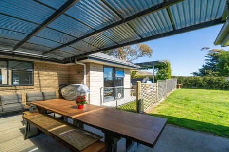 Photo of property in 30 Mountain View Drive, Manakau, Otaki, 5583