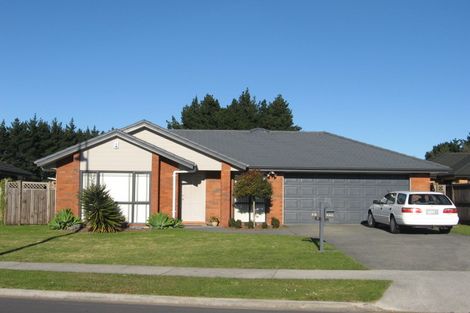 Photo of property in 30 Blackwood Drive, Wattle Downs, Auckland, 2103