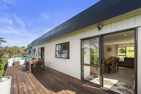 Photo of property in 316 Mountain Road, Maungaturoto, 0587