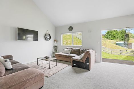 Photo of property in 89 Hill View Drive, Acacia Bay, Taupo, 3385