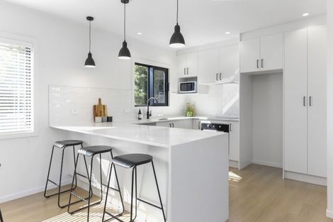 Photo of property in 13 Davita Place, Farm Cove, Auckland, 2012