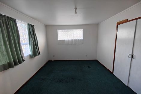 Photo of property in 5 Moncrieff Avenue, Clendon Park, Auckland, 2103