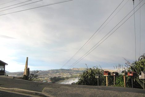 Photo of property in 72 Cliffs Road, Saint Clair, Dunedin, 9012