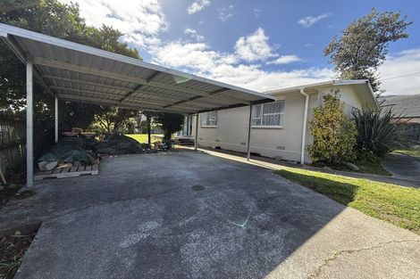 Photo of property in 27 Ranui Street, Waikawa, Picton, 7220