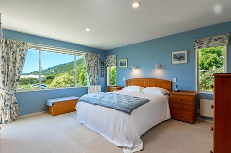Photo of property in 34 Moana View Road, Waikawa, Picton, 7220
