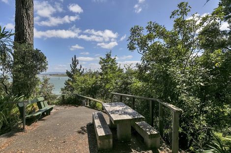 Photo of property in 32/120 Beach Haven Road, Beach Haven, Auckland, 0626