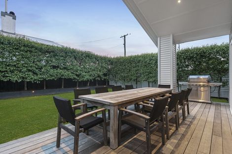 Photo of property in 9 West View Road, Westmere, Auckland, 1022