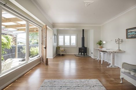 Photo of property in 4 Lynbert Road, Lynmore, Rotorua, 3010