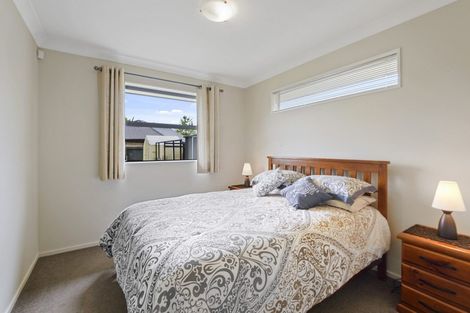 Photo of property in 4 Benjamin Mountfort Close, Hillmorton, Christchurch, 8024