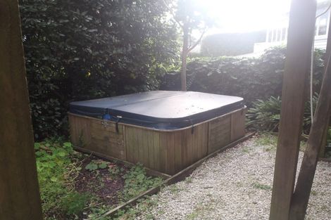Photo of property in 42 Bassett Road, Remuera, Auckland, 1050
