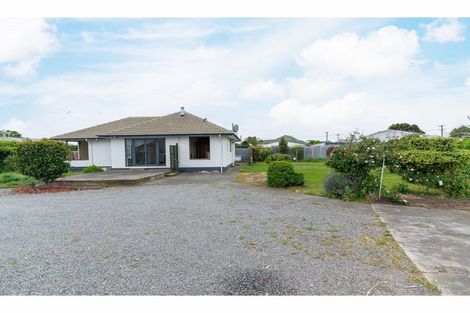 Photo of property in 17 Quebec Place, Wainoni, Christchurch, 8061
