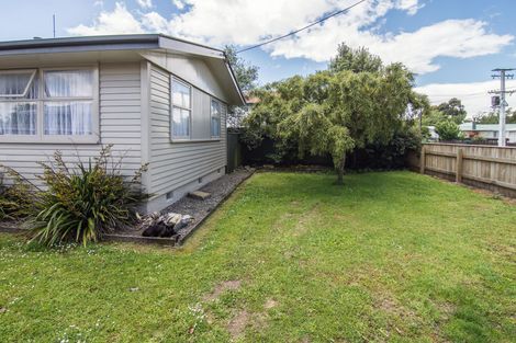 Photo of property in 65 River Road, Masterton, 5810