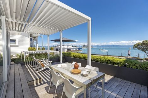 Photo of property in 343 Wakefield Quay, Stepneyville, Nelson, 7010