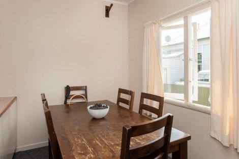 Photo of property in 5 Dickson Street, Kaiti, Gisborne, 4010