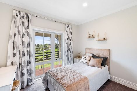 Photo of property in 191 Pukenamu Road, Te Horo, Otaki, 5581