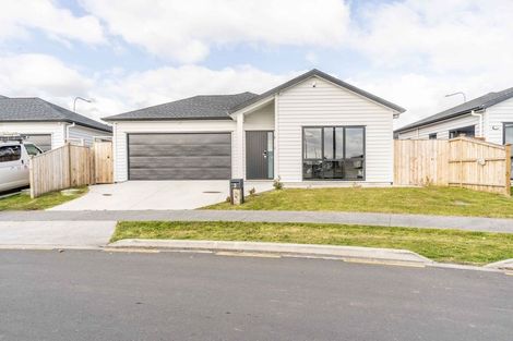 Photo of property in 3 Sapwood Crescent, Takanini, 2110