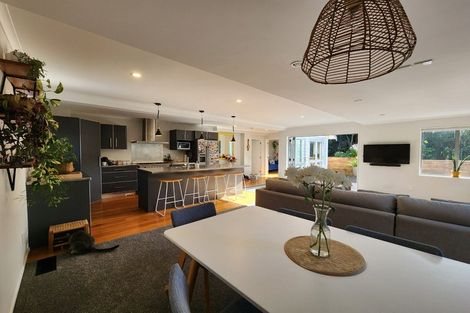 Photo of property in 35a Mandalay Terrace, Khandallah, Wellington, 6035