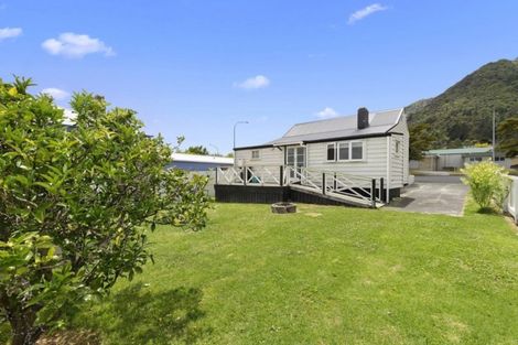 Photo of property in 27 Church Street, Te Aroha, 3320