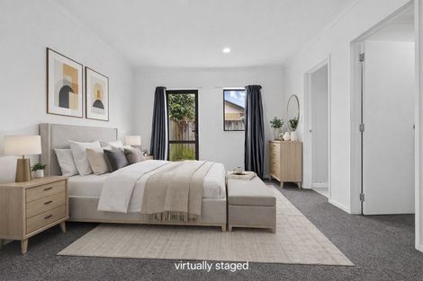 Photo of property in 70b Kayes Road, Pukekohe, 2120