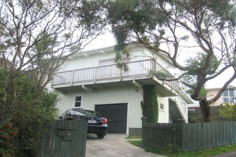 Photo of property in 3 Camellia Terrace, Maungaraki, Lower Hutt, 5010