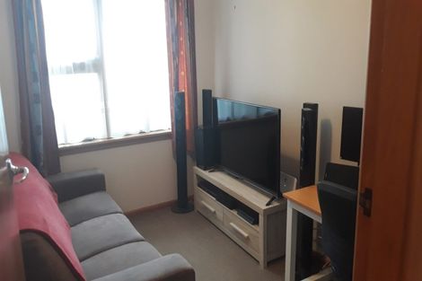 Photo of property in 33 Wingate Street, Redwood, Christchurch, 8051