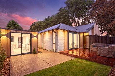 Photo of property in 35 Tui Street, Fendalton, Christchurch, 8041