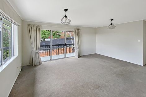 Photo of property in 2/25 Palliser Lane, Browns Bay, Auckland, 0630