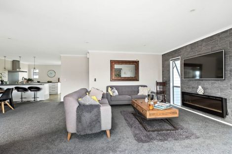 Photo of property in 58a Jack Boyd Drive, Mangawhai Heads, Mangawhai, 0573