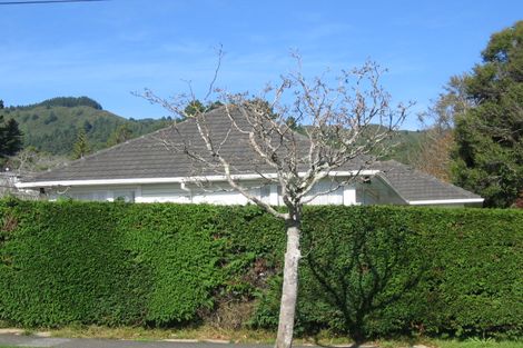 Photo of property in 22 Manuka Street, Stokes Valley, Lower Hutt, 5019