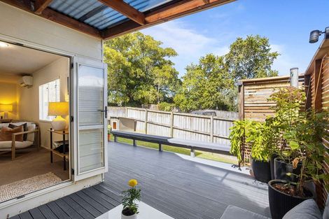 Photo of property in 55c Tramway Road, Beach Haven, Auckland, 0626