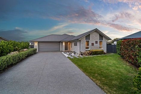 Photo of property in 8 Crampton Close, Kaiapoi, 7630