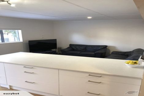 Photo of property in 11 Renata Road, Otaki, 5512