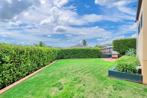 Photo of property in 6 Shannon Place, Torbay, Auckland, 0630