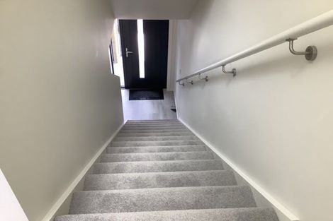 Photo of property in 1119c High Street, Taita, Lower Hutt, 5011