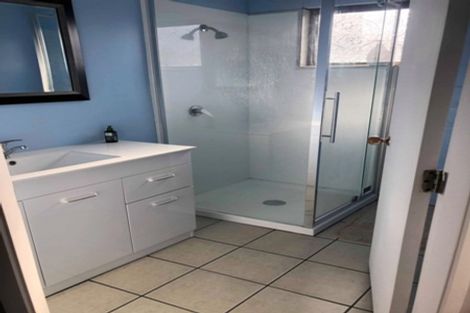 Photo of property in 21 Waitawa Place, Lynmore, Rotorua, 3010