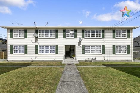 Photo of property in 1/95 Whites Line East, Waiwhetu, Lower Hutt, 5010