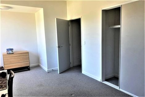 Photo of property in 2/38 Makara Road, Karori, Wellington, 6012