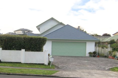 Photo of property in 16 Ayrshire Drive, Grandview Heights, Hamilton, 3200