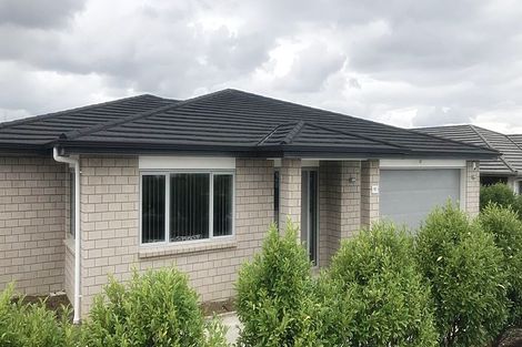 Photo of property in 17 Kilbryde Crescent, Pokeno, 2402