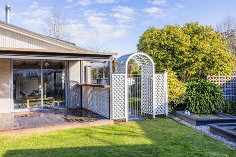 Photo of property in 180 Maidstone Road, Avonhead, Christchurch, 8042