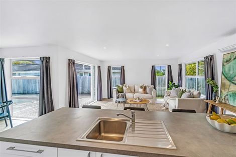 Photo of property in 39 Hopkins Street, Woolston, Christchurch, 8023