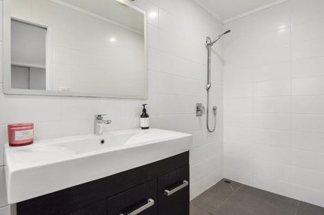 Photo of property in 191 Glamorgan Drive, Torbay, Auckland, 0630