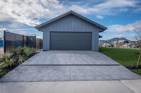 Photo of property in 21 Ngaru Crescent, Wharewaka, Taupo, 3330